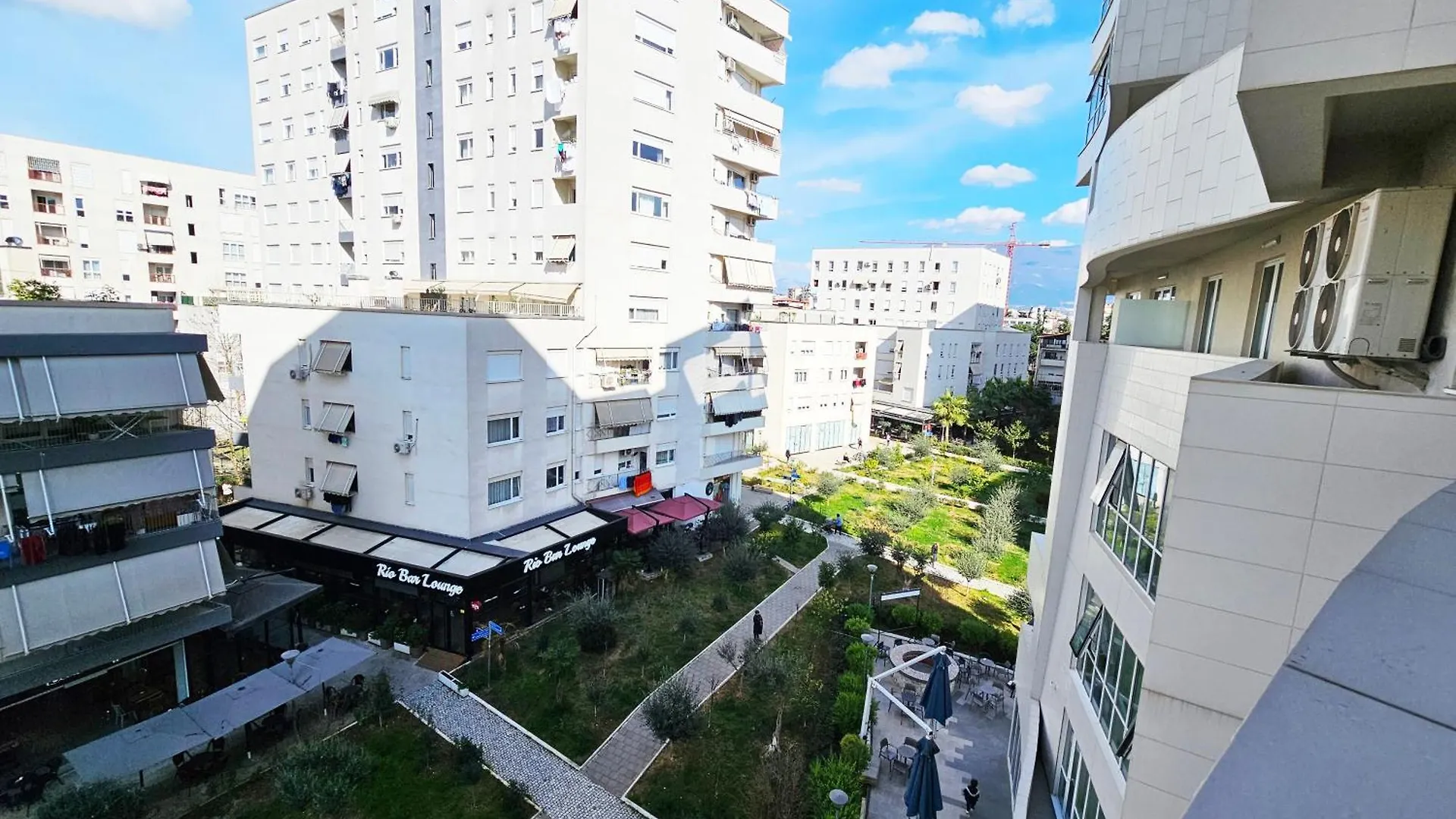 Magnet Residence Condo 2 Self Check In Tirana Albanië