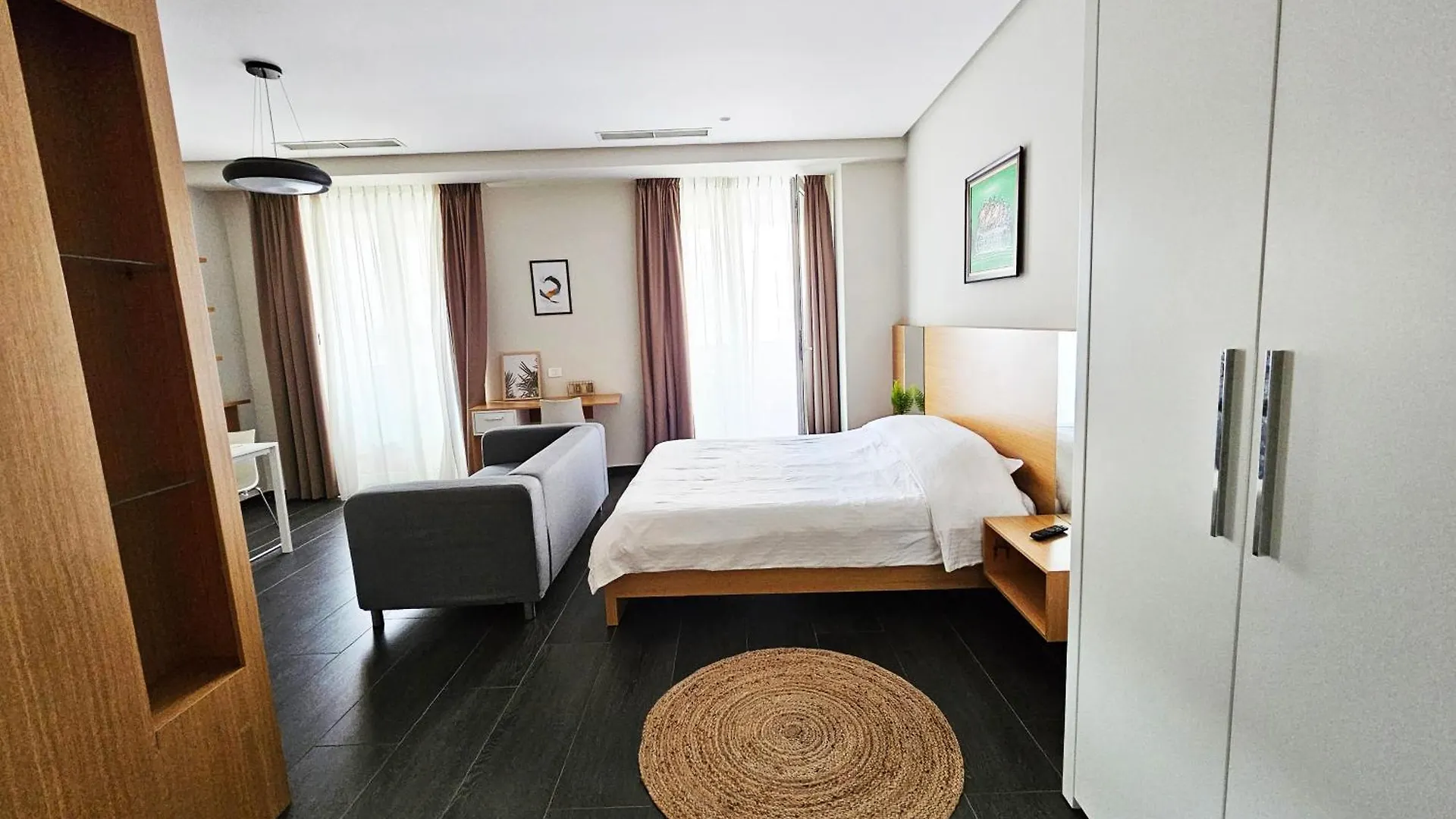 Magnet Residence Condo 2 Self Check In Tirana Appartement